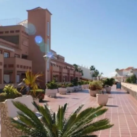 The Heights - Cristianos * Los Cristianos (Tenerife)